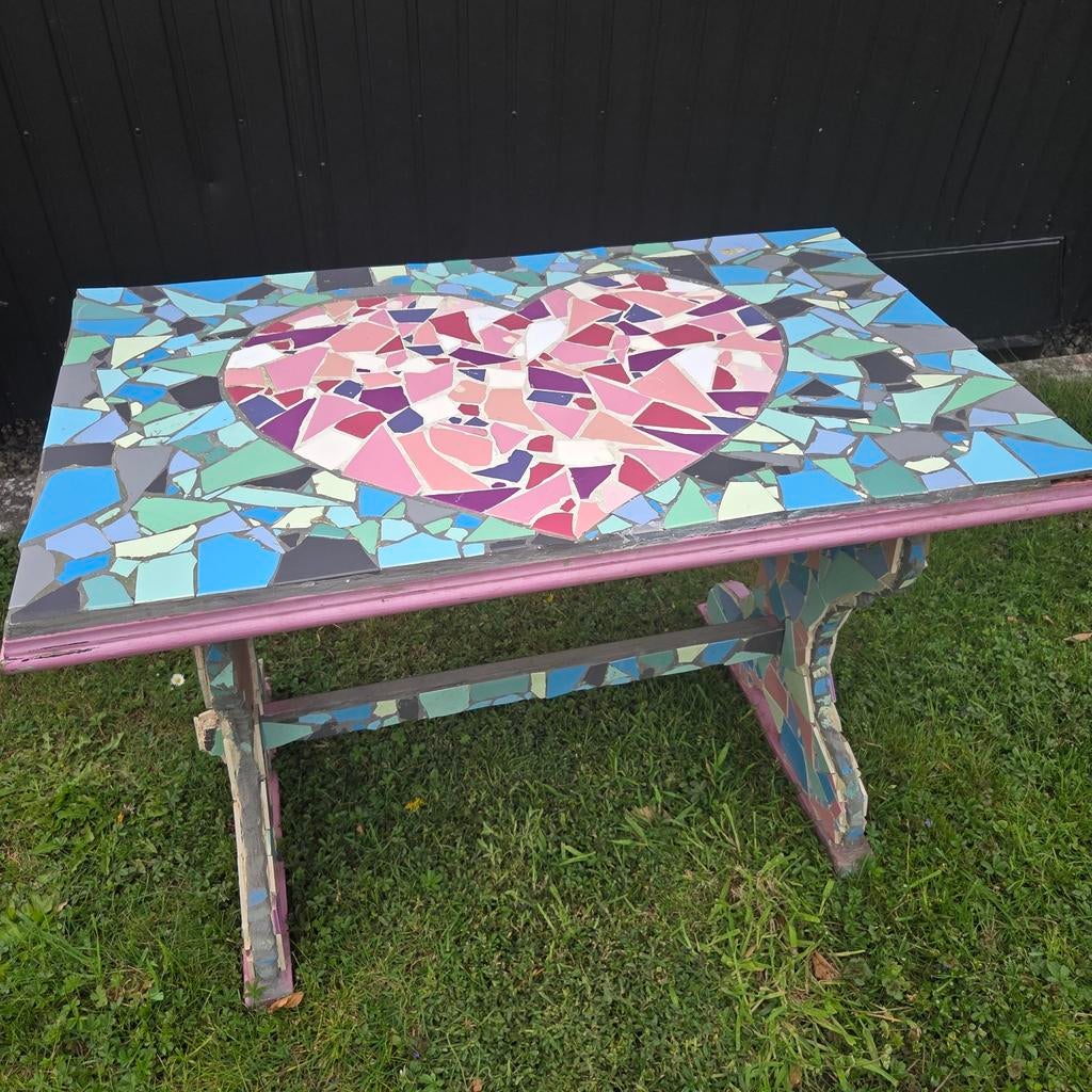 Super toffe vrolijke tafel met mozaïek hart bijzettafel, Ophalen, Rechthoekig, 45 tot 60 cm