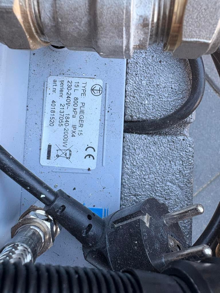 Boiler 15 liter - Plieger, Ophalen, Gebruikt, Boiler, Minder dan 20 liter