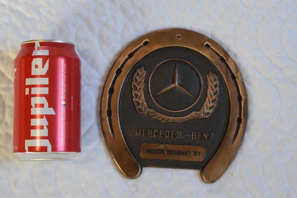bronzen hoefijzer plaquette met Mercedes logo 15x16cm., Antiek en Kunst, Ophalen of Verzenden, Brons