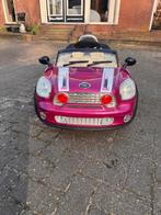 Roze elektrische kinderauto met licht en geluid, Kinderen en Baby's, Speelgoed | Buiten | Accuvoertuigen, Ophalen, Gebruikt