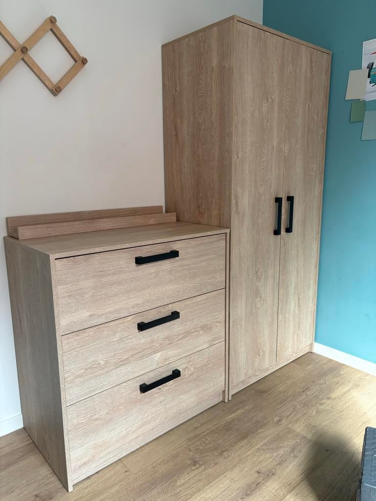 Europe Baby Nova kast, commode en wandplankje, Ophalen, 50 tot 70 cm, Zo goed als nieuw, 75 tot 100 cm