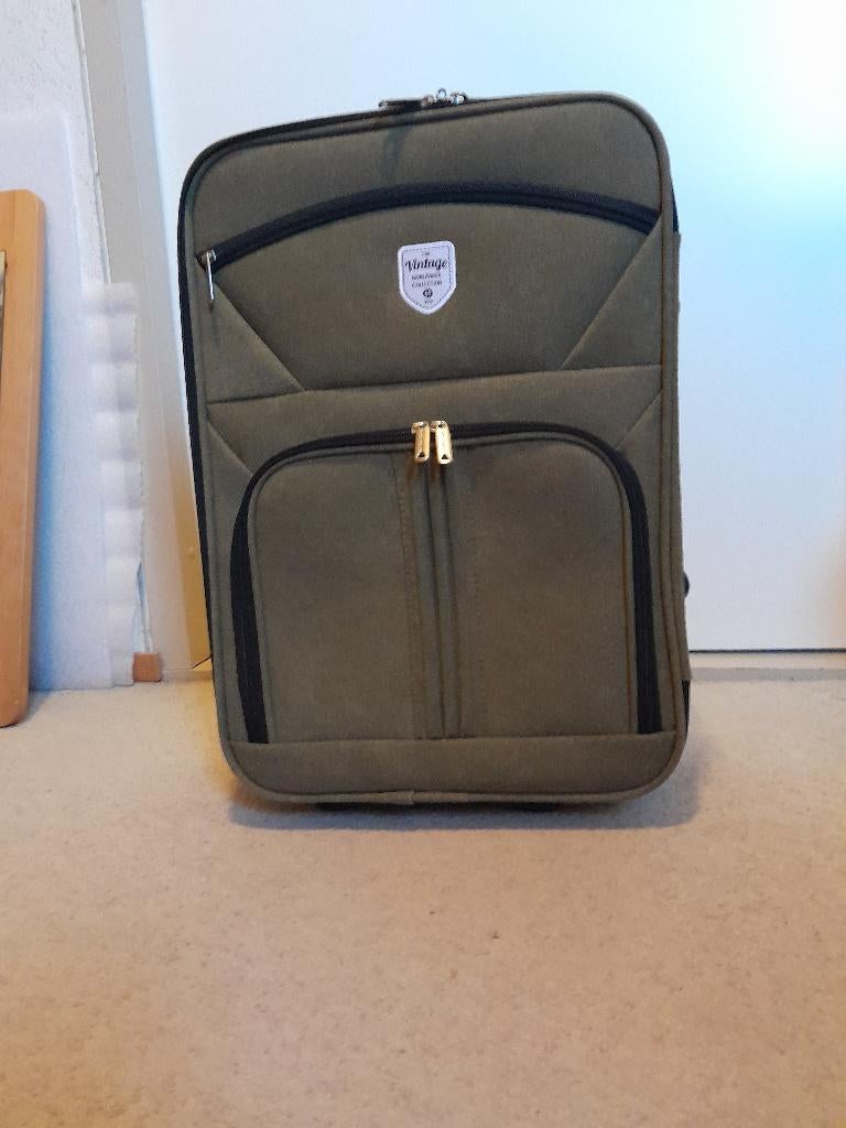 Rolkoffertje uit The Vintage Norlander Collection, Ophalen, Nieuw, Desktop, USB