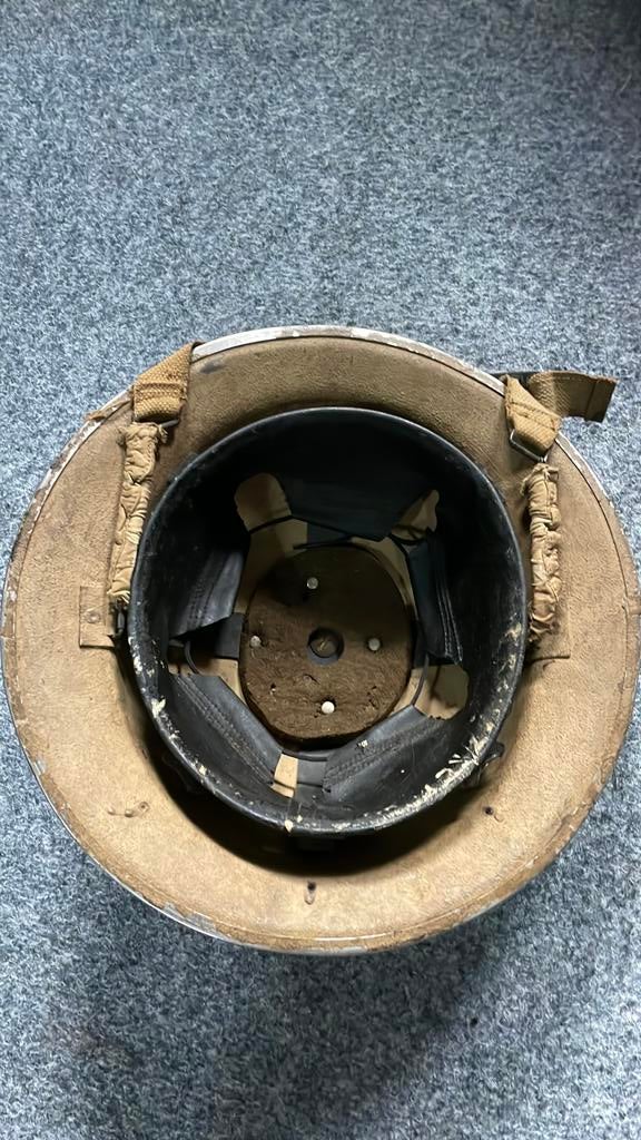 Militaria helm, Ophalen of Verzenden, Nederland, Helm of Baret