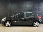 Renault Clio 1.2-16V Collection, Auto's, Renault, 535 kg, Gebruikt, 4 cilinders, Zwart