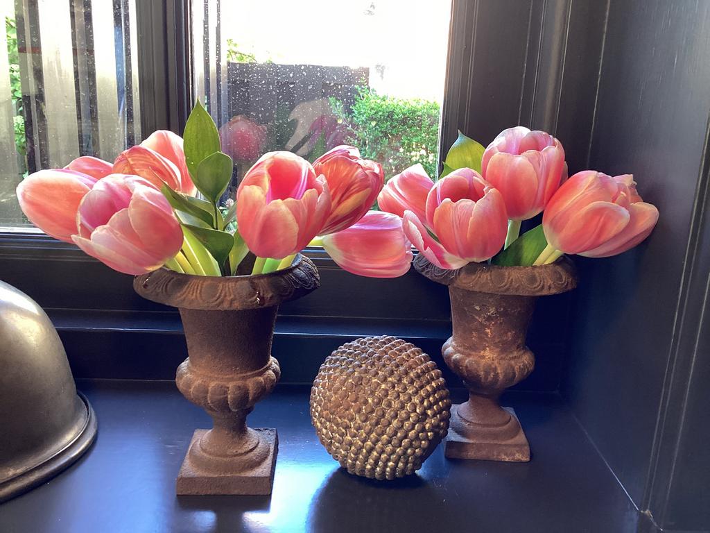 2 kleine oude louvre vaasjes, Antiek en Kunst, Ophalen of Verzenden