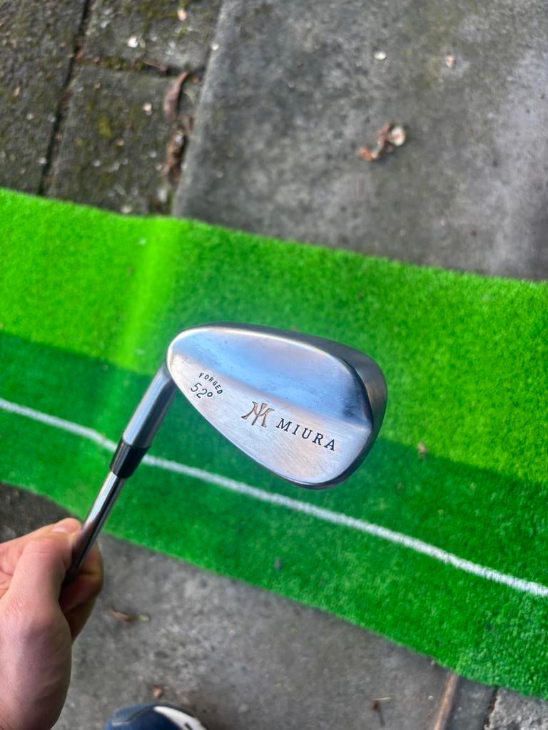 !!! MIURA WEDGE 52gr ZGAN !!!, Ophalen of Verzenden, Zo goed als nieuw, Club