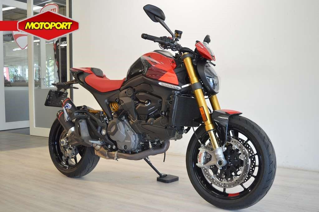 Ducati MONSTER SP (bj 2025), Bedrijf, Distributeur@ducati.fr, DUCATI WEST EUROPE SAS, 390, rue d' Estienne d'Orves
92701  COLOMBES CEDEX, FR