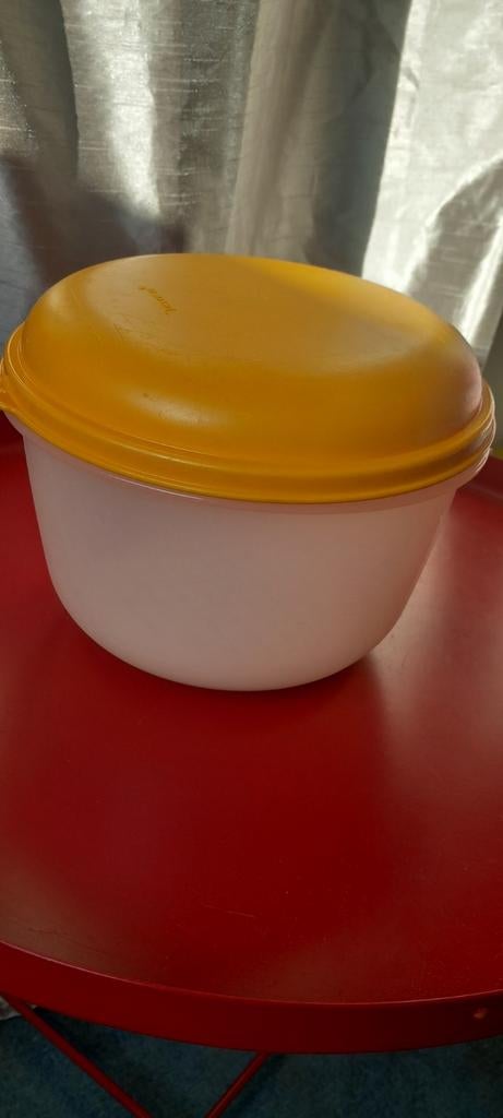 Slabol / Ruimtebol Tupperware, Huis en Inrichting, Keuken | Tupperware, Ophalen of Verzenden, Gebruikt, Oranje, Bak of Kom