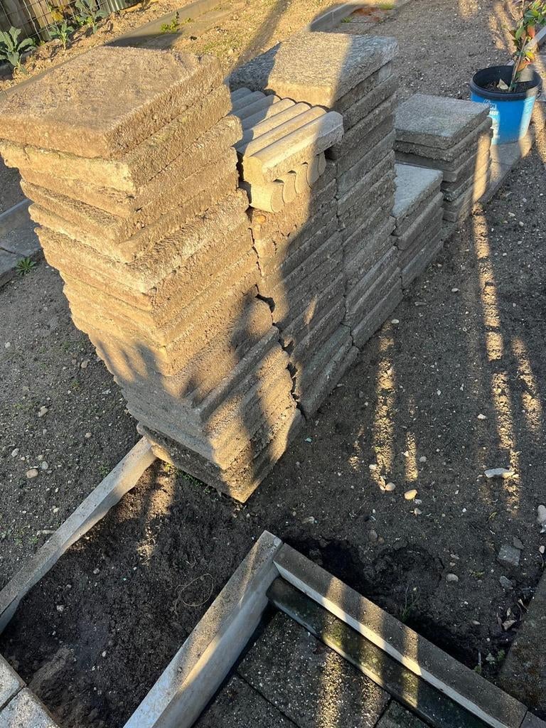 90 gebruikte tuintegels 30x30 cm, Tuin en Terras, Tegels en Klinkers, Ophalen, Gebruikt, 10 m² of meer, Beton