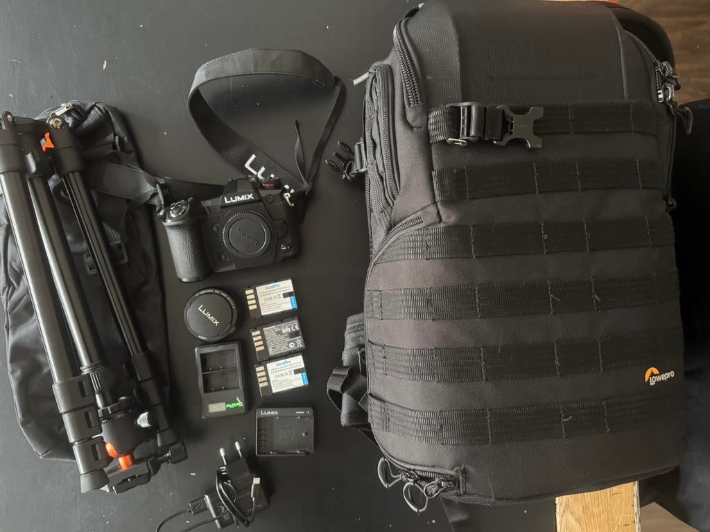 Panasonic Lumix  G9 + 20mm 1.7 lens en meer, Ophalen, Gebruikt, Overige typen