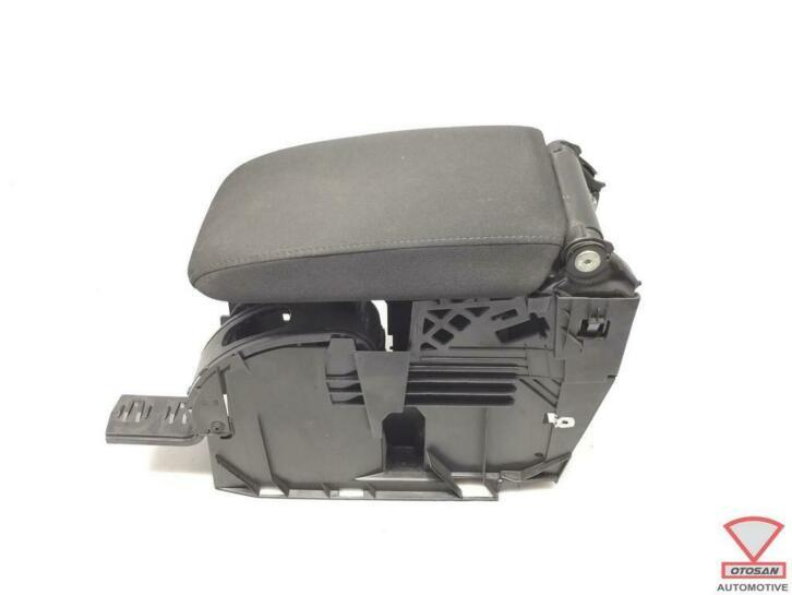 vw golf 6 armsteun stof 1k5864251c, Gebruikt, Volkswagen, Volkswagen AG, Berliner Ring 2
38440  Wolfsburg, DE
