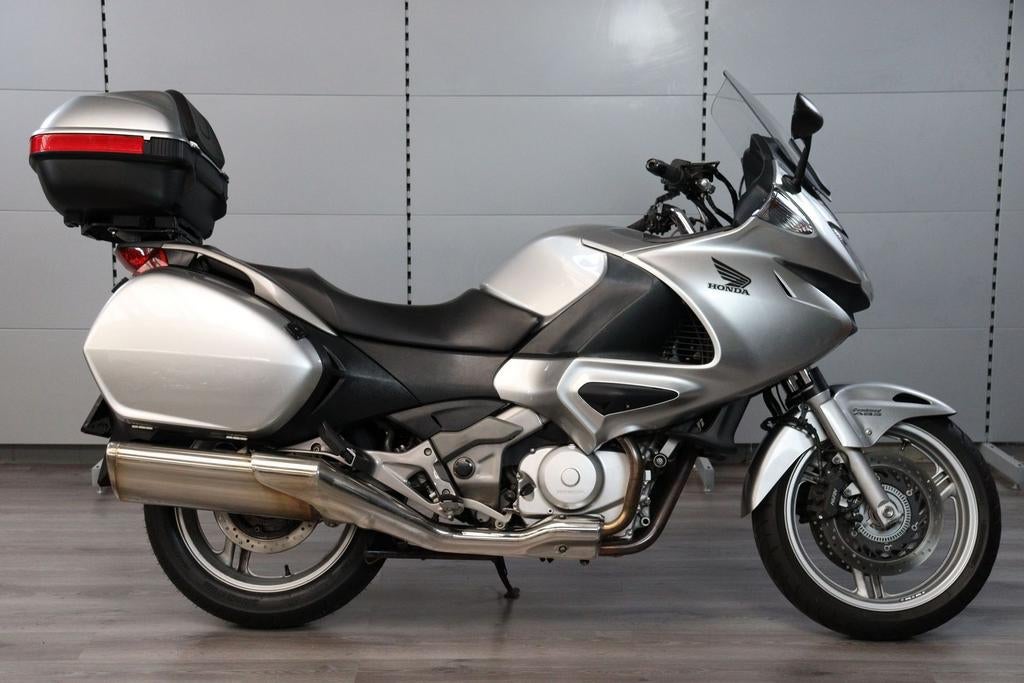 *VERKOCHT* HONDA NT 700 V DEAUVILLE ABS (bj 2009), Motoren, Motoren | Honda, 2 cilinders, HONDA, Motorrijbewijs A, Bedrijf