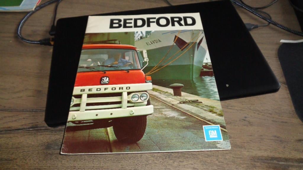 Folder Set BEDFORD  TRUCKS, Verzenden, Gelezen, Overige merken