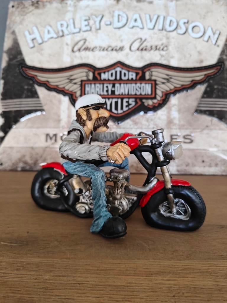 Nieuw groot Biker - chopper beeldje, Ophalen of Verzenden, Nieuw, 1:9 t/m 1:12, Motor