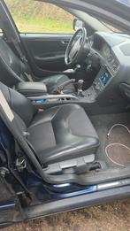Volvo V70 2.4 T XC 4WD 2001 Blauw, Auto's, 1800 kg, Zwart, Blauw, Leder en Stof