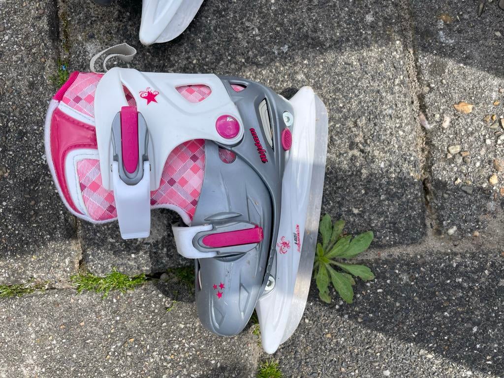 Roces schaatsen roze/grijs, Sport en Fitness, Schaatsen, Ophalen, Gebruikt, Overige typen, Overige merken