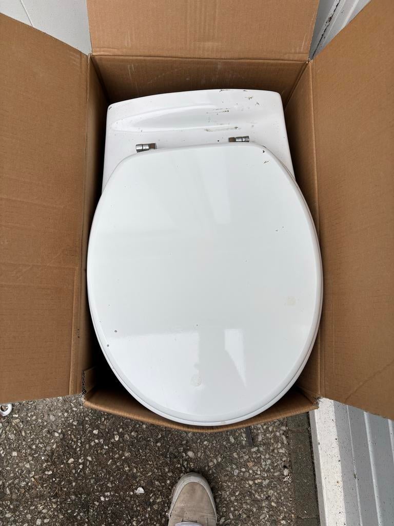 OK WC pot - Zo goed als nieuw, Doe-het-zelf en Verbouw, Sanitair, Ophalen, Zo goed als nieuw, Toilet