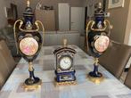 klok + vazen van Limoges ( klok kan apart ), Antiek en Kunst, Ophalen