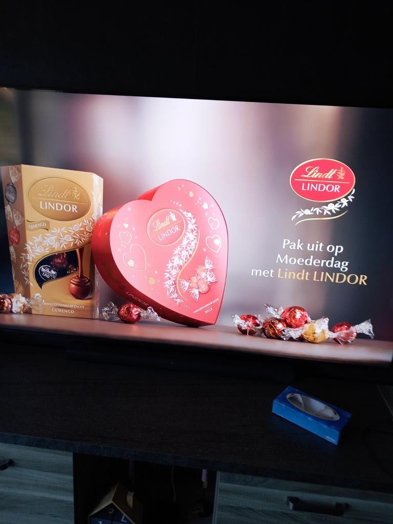 TV 65 inch €300, Ophalen of Verzenden