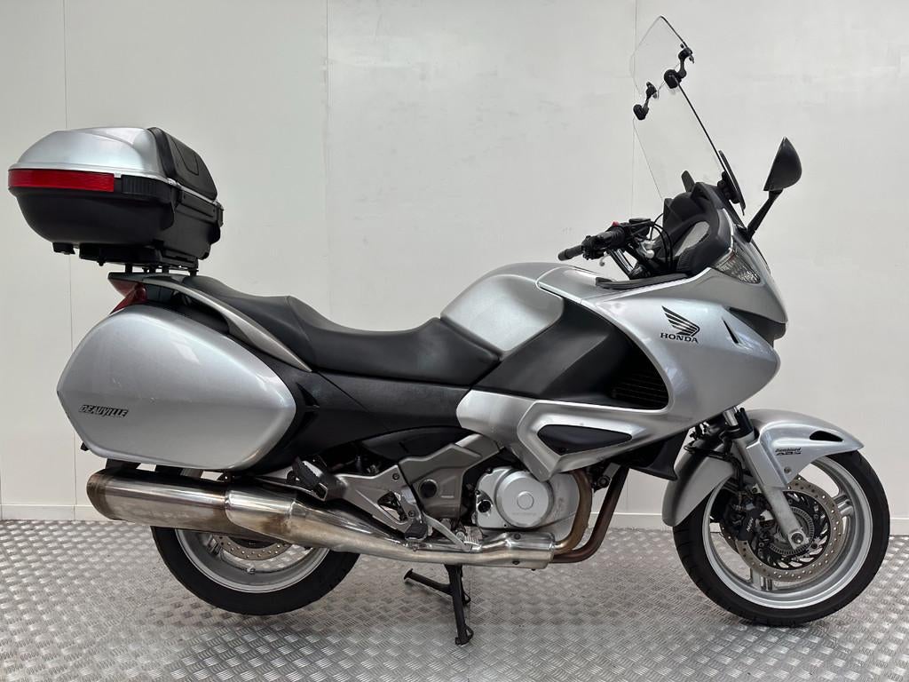Honda NT700VA Deauville ABS (bj 2008), 65 pk, 700 cc, Achterwielaandrijving, Gebruikt