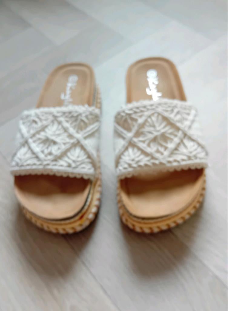 Kayla muiltjes slippers gevlochten offwhite 36, Wit, Zo goed als nieuw, Kayla, Sandalen of Muiltjes