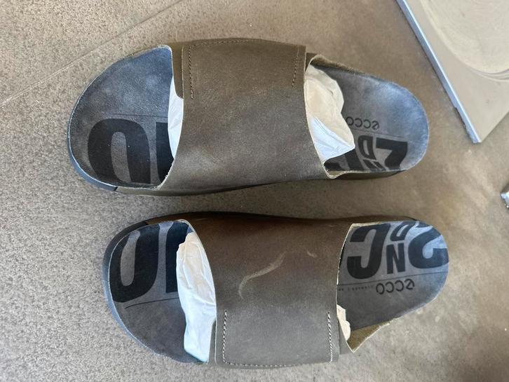 ECCO ONGD slippers, maat 44 nieuw, Kleding | Heren, Schoenen, Nieuw, Slippers, Verzenden