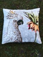 Kussenhoes met papegaai en bloem, 50x50 cm Vanilla Fly, Ophalen of Verzenden, Zo goed als nieuw, Vierkant