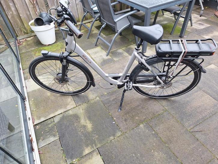 Te koop elektrische fiets, Fietsen en Brommers, Elektrische fietsen, Gebruikt, Overige merken, 51 tot 55 cm, Ophalen of Verzenden