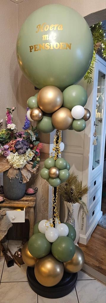Ballondecoratie pilaren, Hobby en Vrije tijd, Feestartikelen | Verhuur, Ophalen of Verzenden, Zo goed als nieuw, Geboorte of Huwelijk