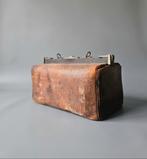 ✔️OPRUIMING Antieke leren dokterstas vintage curiosa, Ophalen of Verzenden