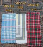 3 tafelkleden, maten staan op de foto, Hobby en Vrije tijd, Ophalen of Verzenden