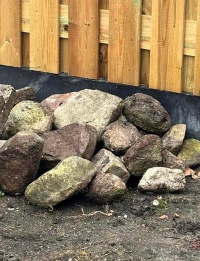 Keien voor evt een vijver, Ophalen, Zo goed als nieuw, Kei