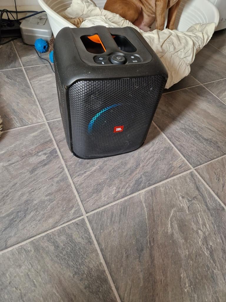 Jbl encore essential met draadloze microfoon., Ophalen of Verzenden, 60 tot 120 watt, Overige typen, JBL