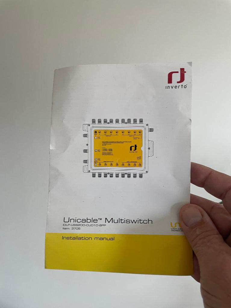 dual satellite unicable IDLP-USS200-CUO10_8PP, Audio, Tv en Foto, Schotelantennes, Gebruikt, (Schotel)antenne-accessoires, Overige merken