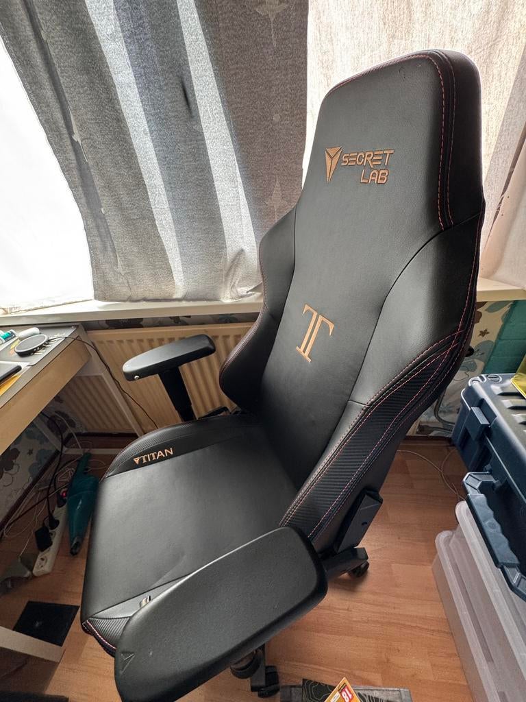 Secretlab TITAN Stealth 2018, Ophalen, Nieuw