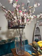 Kunstbloemen: Roze en witte bloesemtakken in vaas, Ophalen of Verzenden, Zo goed als nieuw, Binnen