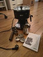 Delonghi piston machine met melkopschuimer Eco311, Ophalen, Gebruikt, Espresso apparaat, Afneembaar waterreservoir