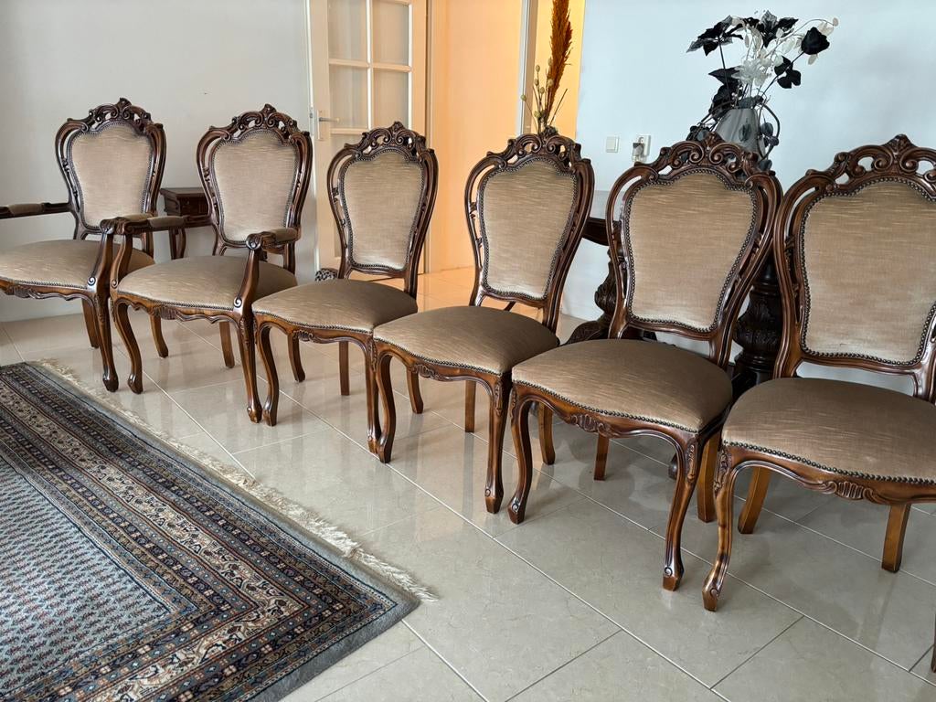 Prachtige eettafel stoelen queen Anne stijl velours brocant, Ophalen