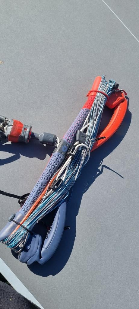 Duotone Trustbar 2025 - Kitebar, Watersport en Boten, Kitesurfen, Geen board, Ophalen of Verzenden, Zo goed als nieuw, Bar