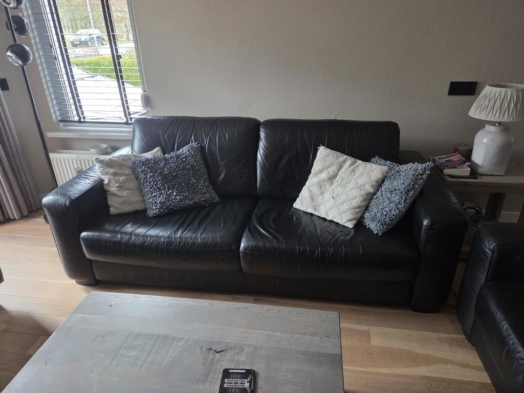 Te koop 2-zits Natuzzi leren bankstel, Huis en Inrichting, Banken | Bankstellen, Ophalen, Gebruikt, Rechte bank, Modern