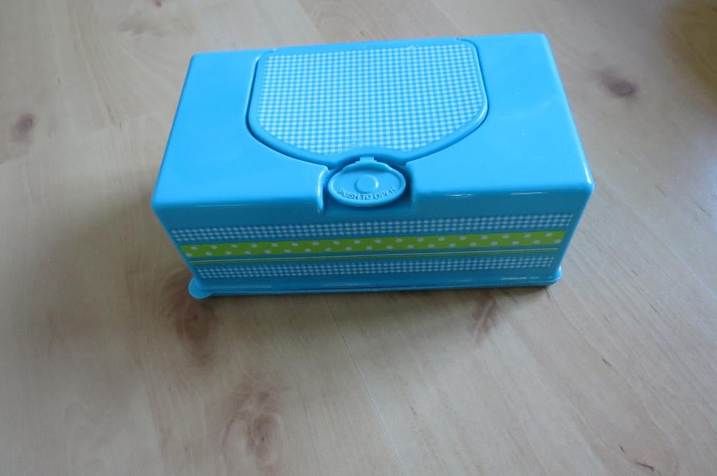 Doosje billendoekjes, Kinderen en Baby's, Badjes en Verzorging, Ophalen of Verzenden, Zo goed als nieuw, Overige typen, Hema