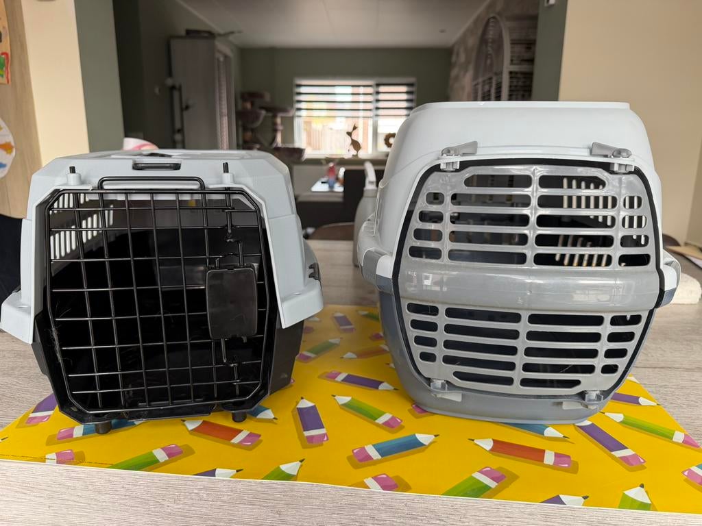 2 reisbenches te koop, Ophalen, Zo goed als nieuw