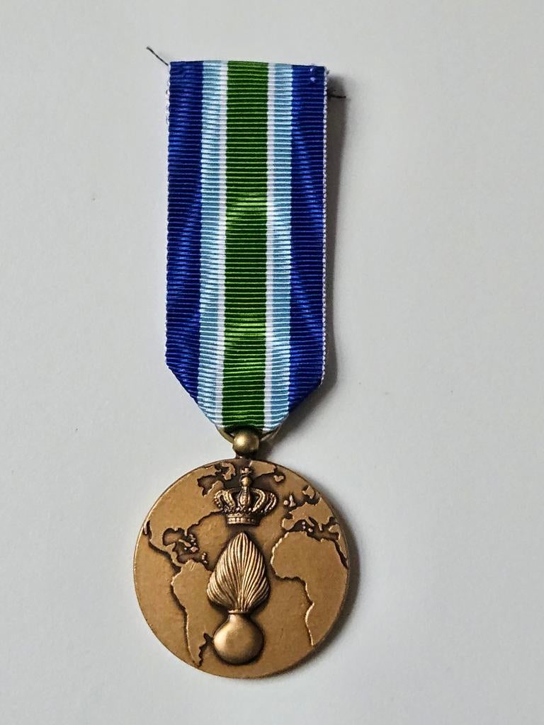 Marechaussee medaille operationele trouwe dienst, Verzamelen, Ophalen of Verzenden