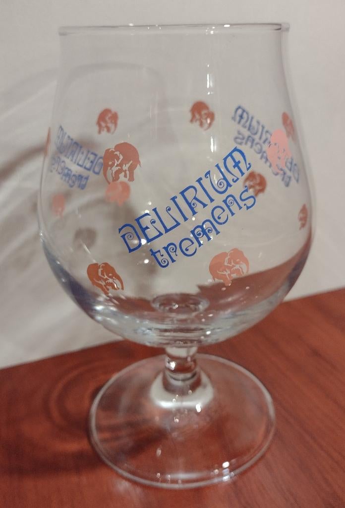 Delirium Glas 30cl M21. (C), Verzamelen, Biermerken, Zo goed als nieuw, Glas of Glazen, Overige merken, Ophalen of Verzenden