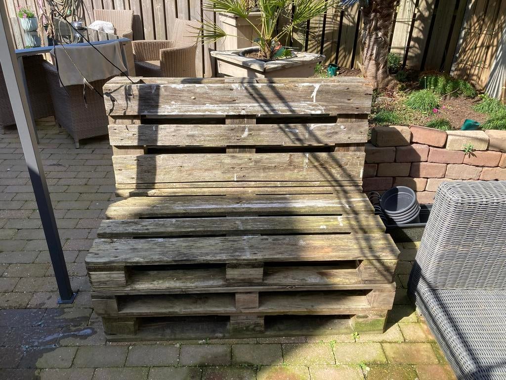 Gratis af te halen: Palletbank / Loungestoel van hout, Ophalen, Gebruikt, Overige kleuren, Eén
