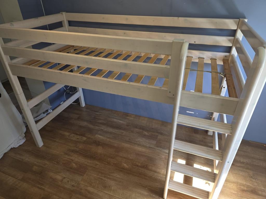 Flexa Hoogslaper - Om te bouwen naar laag bed (145x210x100), Huis en Inrichting, Slaapkamer | Bedden, Ophalen, Eenpersoons, Hout