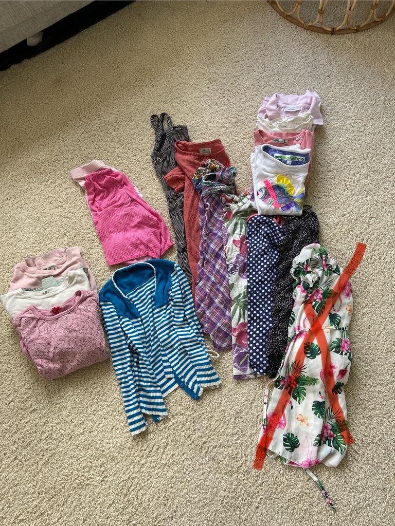 Pakket knderkleding maat 122-128, Kinderen en Baby's, Kinderkleding | Maat 122, Ophalen, Zo goed als nieuw, Meisje