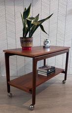 Vintage bijzettafel trolley deens design side table, Gebruikt, Rechthoekig, Hout, Ophalen