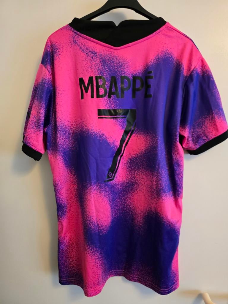 Trainingssetje: T-shirt en Korte Broek, Ophalen of Verzenden, Shirt