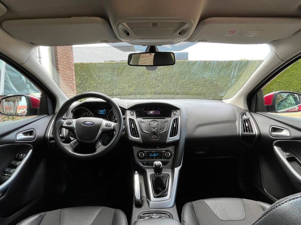 Ford Focus Wagon 1.6 TI-VCT First Edition|Trekhaak|Clima|Key, Auto's, 125 pk, Gebruikt, 4 cilinders, Leder en Stof